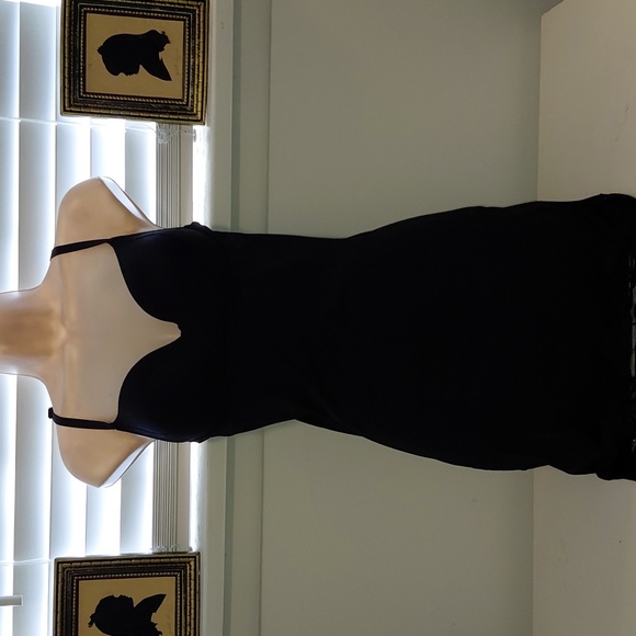 Red Hot By Spanx Luxe And Lean Full Slip - Picture 2 of 4